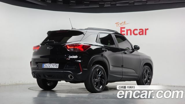 Chevrolet Korea Trailblazer 2023 — photo 2