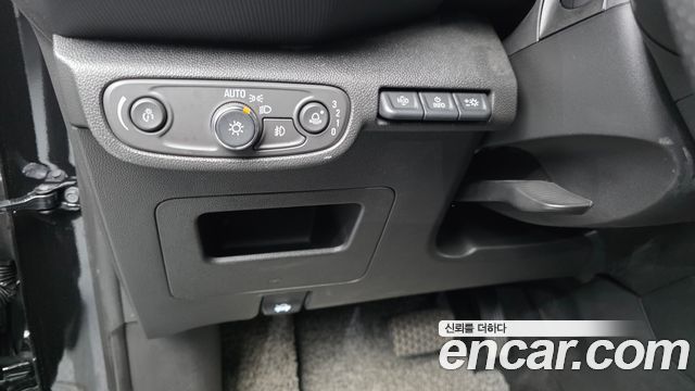 Chevrolet Korea Trailblazer 2023 — photo 28
