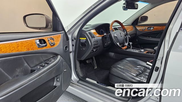 Hyundai Equus 2010 — photo 13