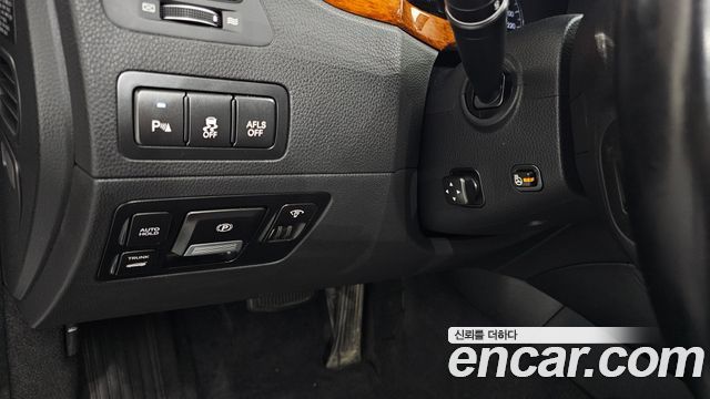 Hyundai Equus 2010 — photo 23
