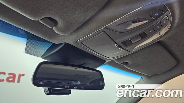 Hyundai Equus 2010 — photo 24