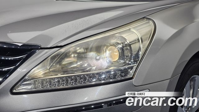 Hyundai Equus 2010 — photo 8