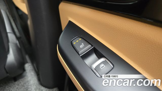 Kia Canival 2023 — photo 19