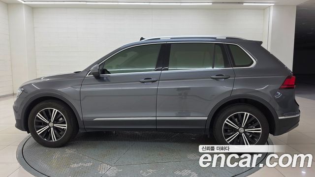Volkswagen Tiguan 2020 — photo 4