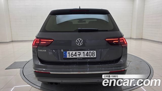Volkswagen Tiguan 2020 — photo 5