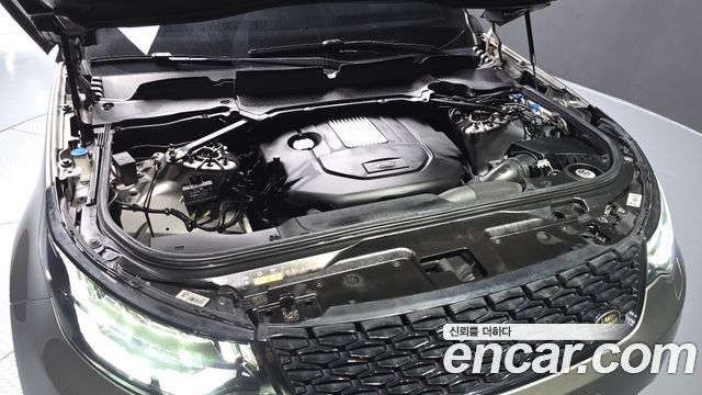 Land Rover Discovery 2018 — photo 6