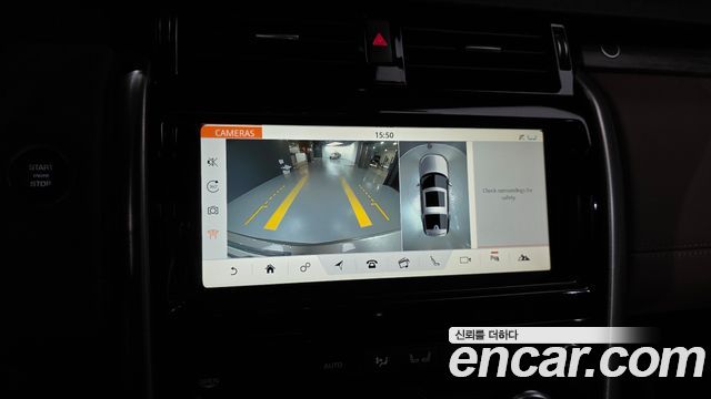 Land Rover Discovery 2018 — photo 21