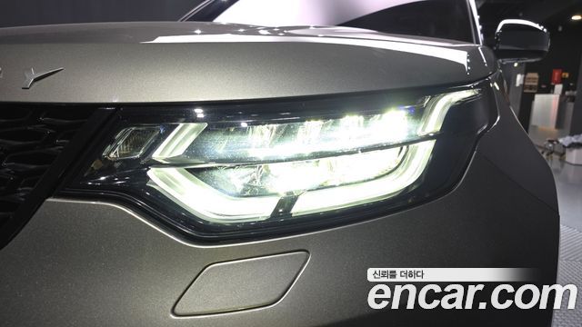 Land Rover Discovery 2018 — photo 8