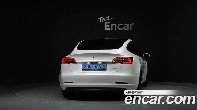 Tesla Model 3 2021 — photo 4
