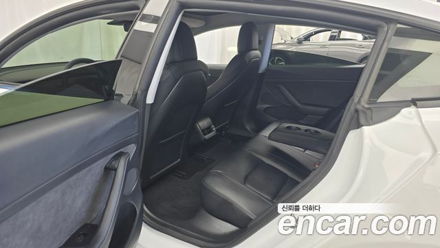 Tesla Model 3 2021 — photo 17