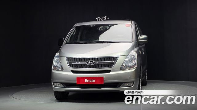 Hyundai Starex 2011 — photo 3