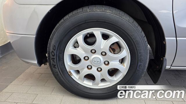 Hyundai Starex 2011 — photo 5