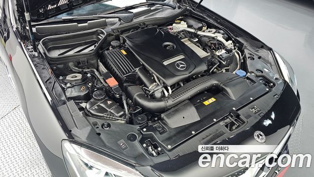 Mercedes-Benz SLC-Class 2019 — photo 6