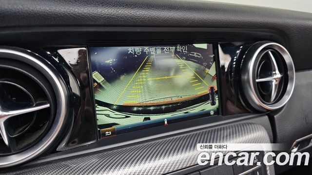 Mercedes-Benz SLC-Class 2019 — photo 22