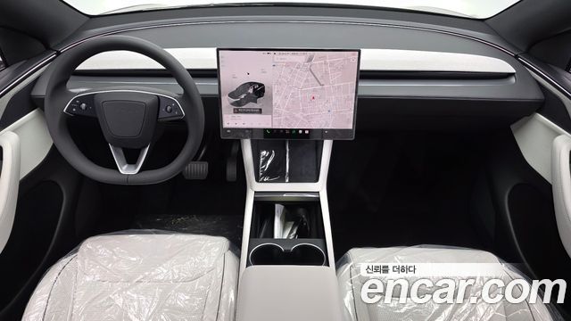 Tesla Model Y 2026 — photo 7