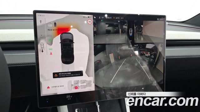 Tesla Model Y 2026 — photo 16