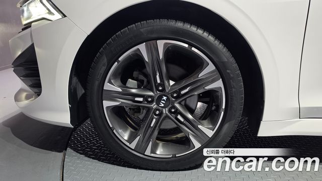Kia K5 2020 — photo 5