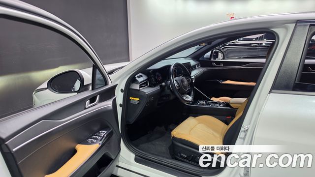 Kia K5 2020 — photo 13
