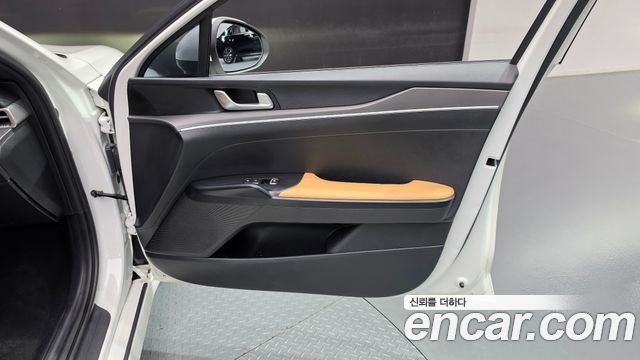 Kia K5 2020 — photo 14