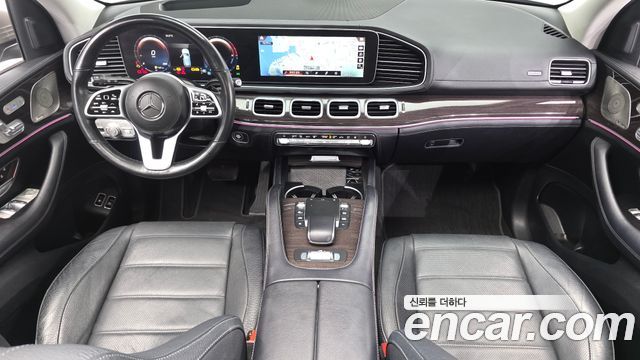 Mercedes-Benz GLE-Class 2021 — photo 10