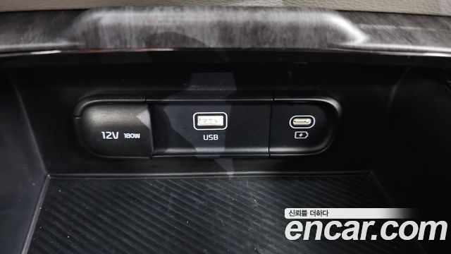 Kia Sportage 2022 — photo 26