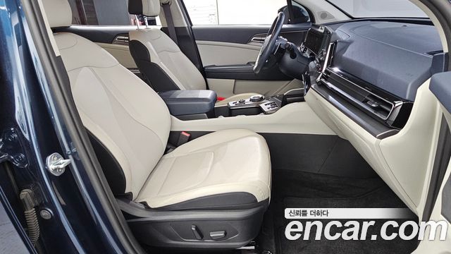 Kia Sportage 2022 — photo 16