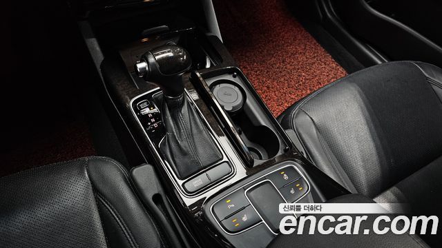 Kia K7 2014 — photo 9