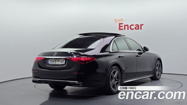 Mercedes-Benz S-Class 2022 — photo 2