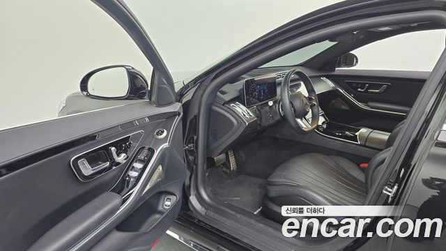 Mercedes-Benz S-Class 2022 — photo 13