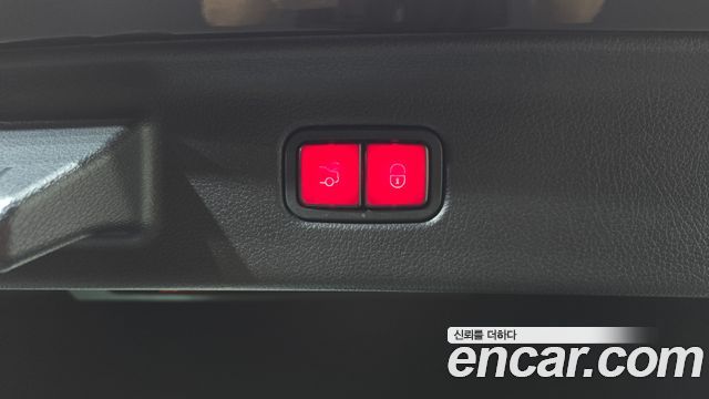 Mercedes-Benz S-Class 2022 — photo 26