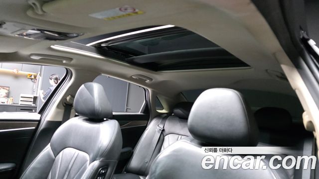 Kia K5 2020 — photo 24