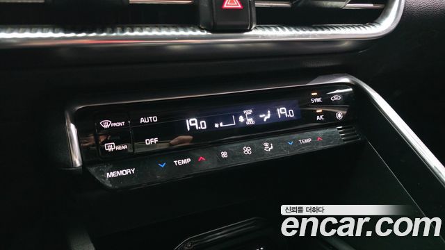 Kia K5 2020 — photo 28