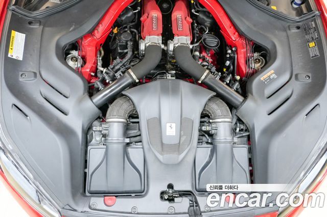 Ferrari Portofino 2019 — photo 10