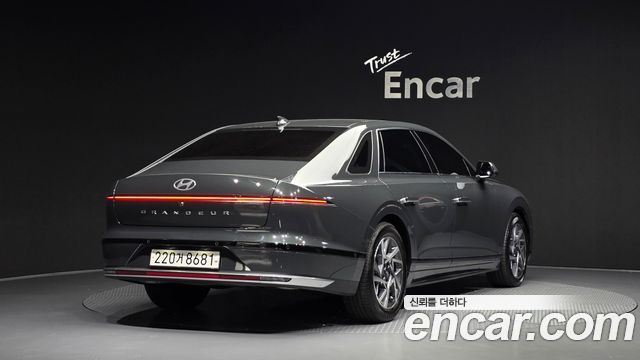 Hyundai Grandeur 2023 — photo 2