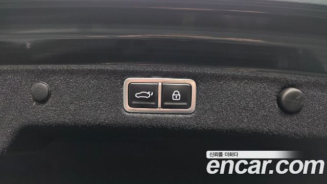 Hyundai Grandeur 2023 — photo 34