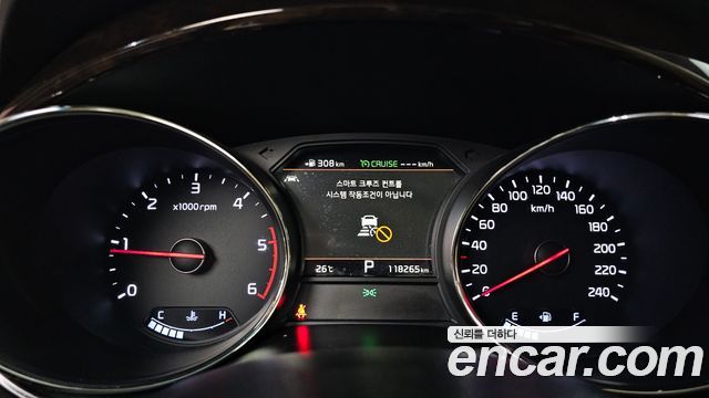 Kia Canival 2020 — photo 11