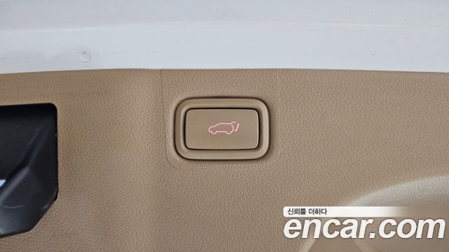 Kia Canival 2020 — photo 32