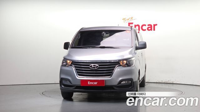 Hyundai Starex 2019 — photo 3