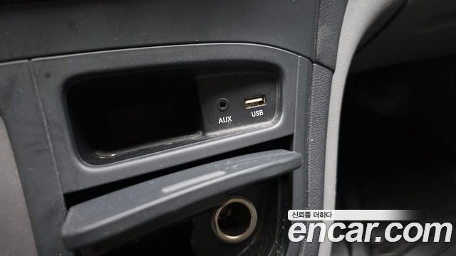 Hyundai Starex 2019 — photo 16