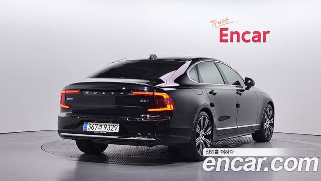 Volvo S90 2024 — photo 2