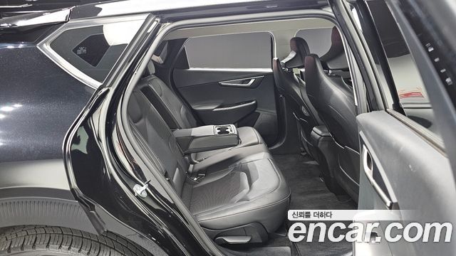 Kia EV6 2022 — photo 17