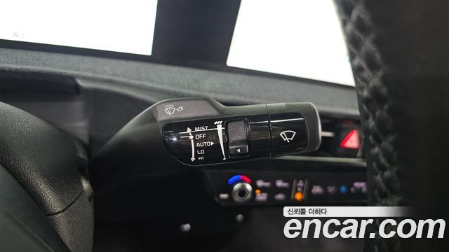Kia EV6 2022 — photo 25