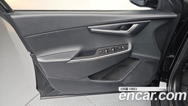 Kia EV6 2022 — photo 14