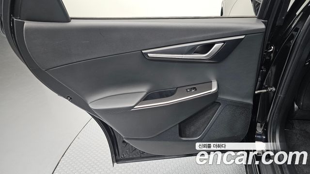 Kia EV6 2022 — photo 15
