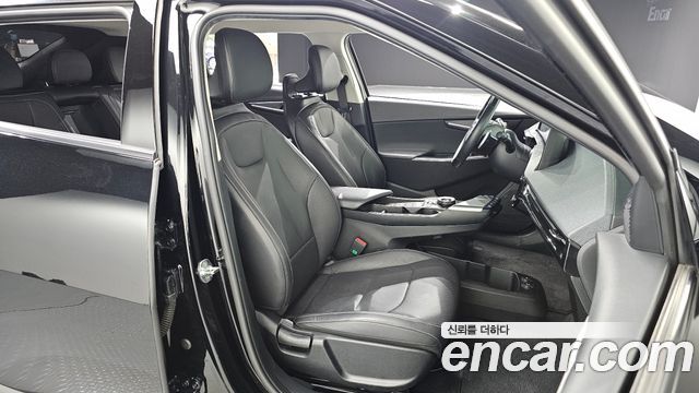 Kia EV6 2022 — photo 16