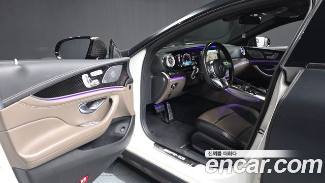 Mercedes-Benz AMG GT 2020 — photo 13