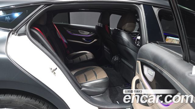 Mercedes-Benz AMG GT 2020 — photo 18