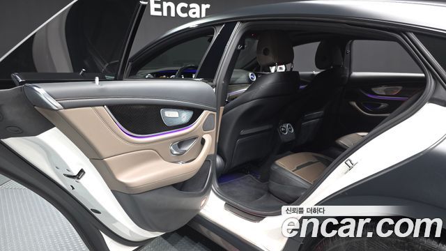 Mercedes-Benz AMG GT 2020 — photo 16
