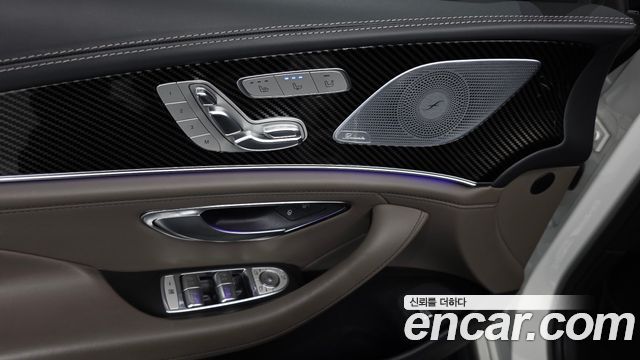 Mercedes-Benz AMG GT 2020 — photo 31