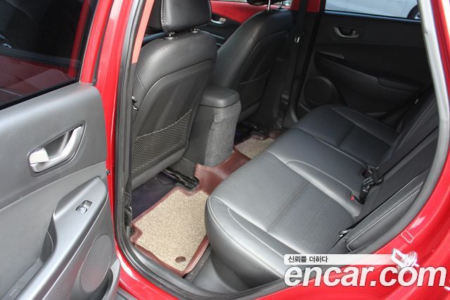 Hyundai Kona 2018 — photo 17
